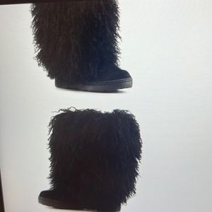 Bear paw booties boot. Worn twice
